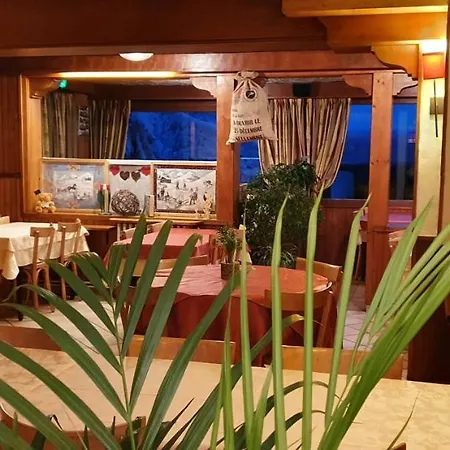 Alp-hôtel Hotel